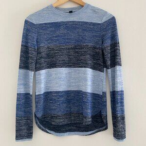 Banana Republic Women’s Long Sleeve Blue Shade Stripes Crew Neck Size XS